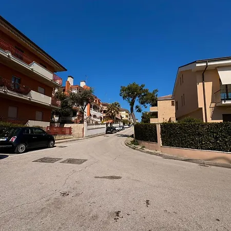 Ampio 6 Posti Balconi E Relax Porto San Giorgio